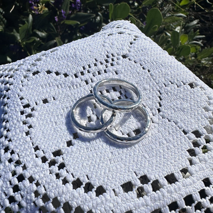 Capsule Ring